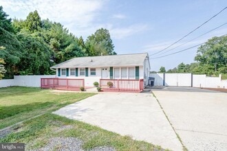Building Photo - 5024 Backlick Rd