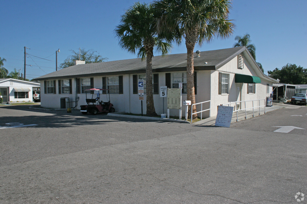 Building Photo - Sunset Village Adult Mobile Home Community