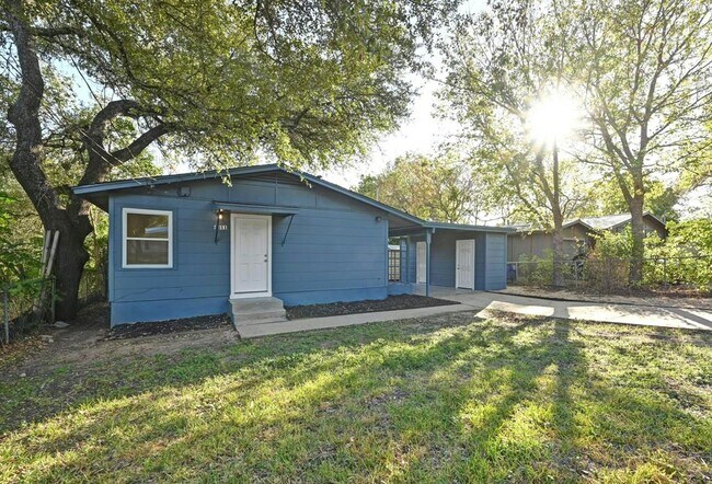Foto del edificio - 4611 Goliad Ln