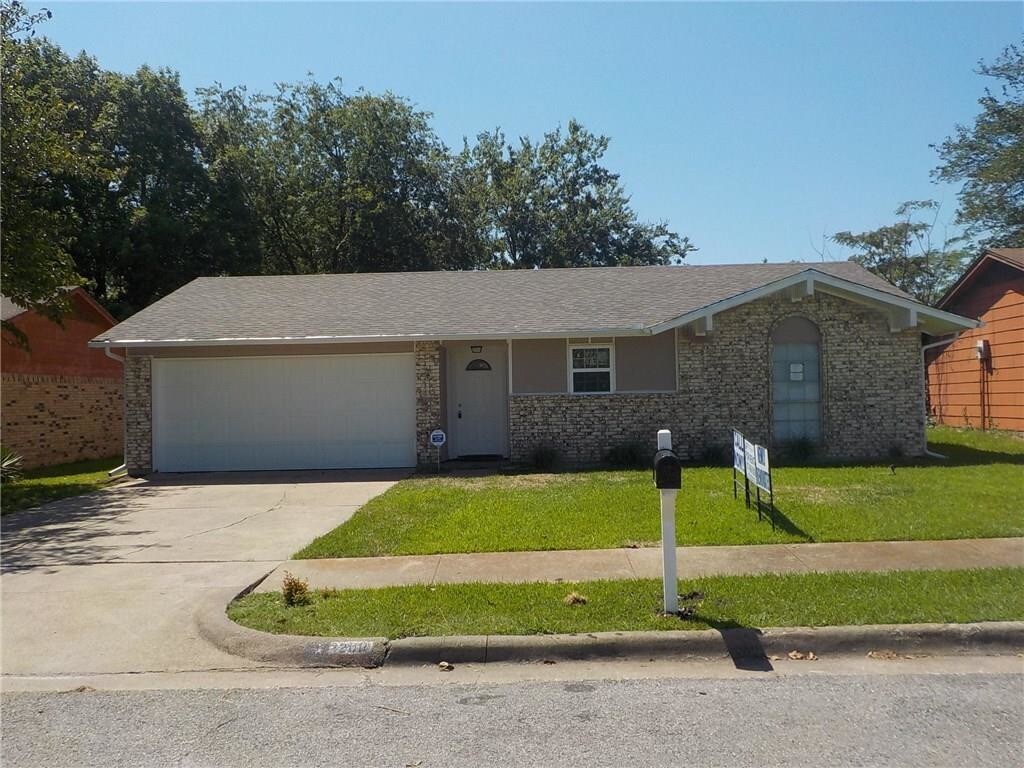 1200 Ridgewood Ln, Hutchins, TX 75141 House for Rent in Hutchins, TX