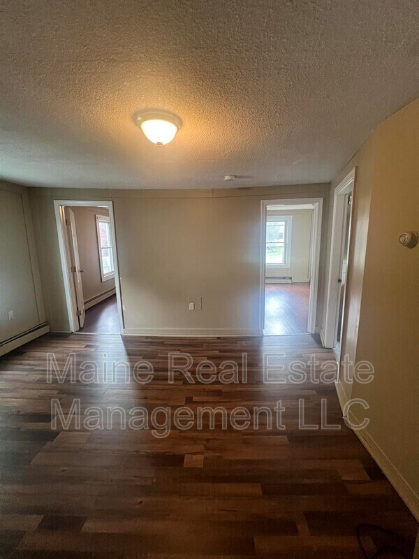 3 Carey Ln Unit Apt. 1, Waterville, ME 04901 Condo for Rent in