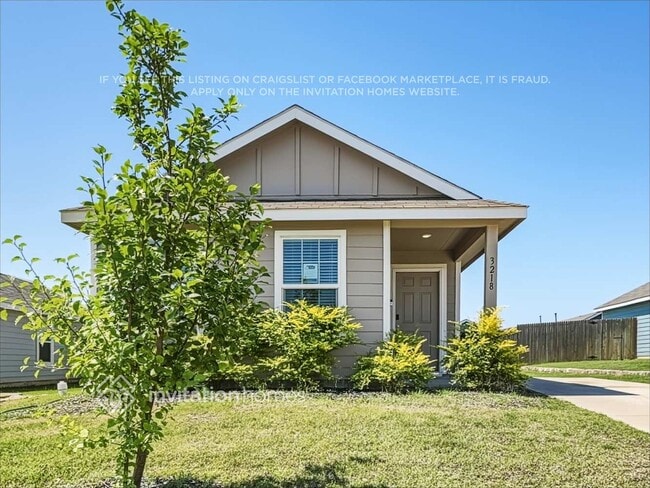Building Photo - 3218 Crestone Dr