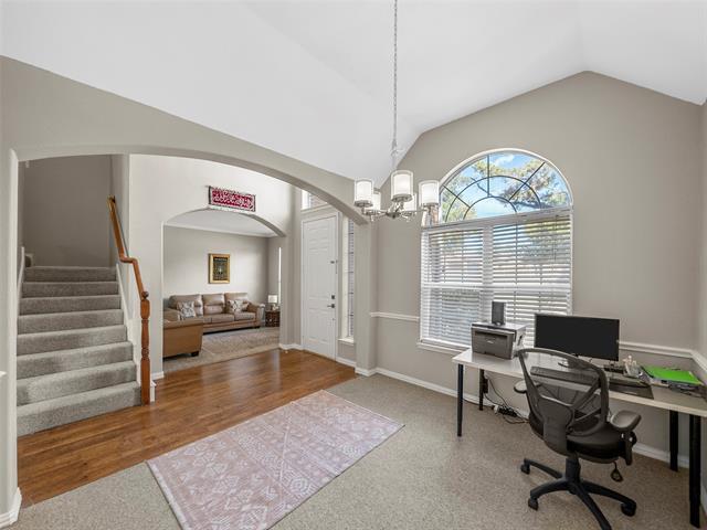 Foto del edificio - 722 Duchess Dr