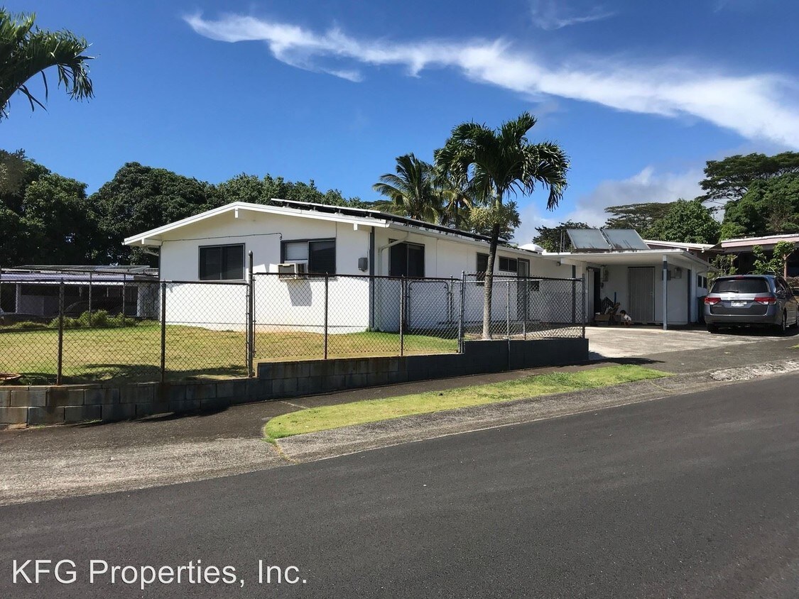 Primary Photo - 3 br, 2 bath House - 2370 Auhuhu St