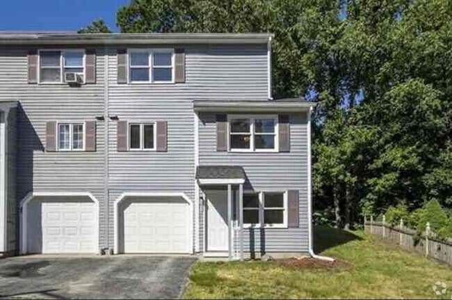 Building Photo - 35 Gates Rd