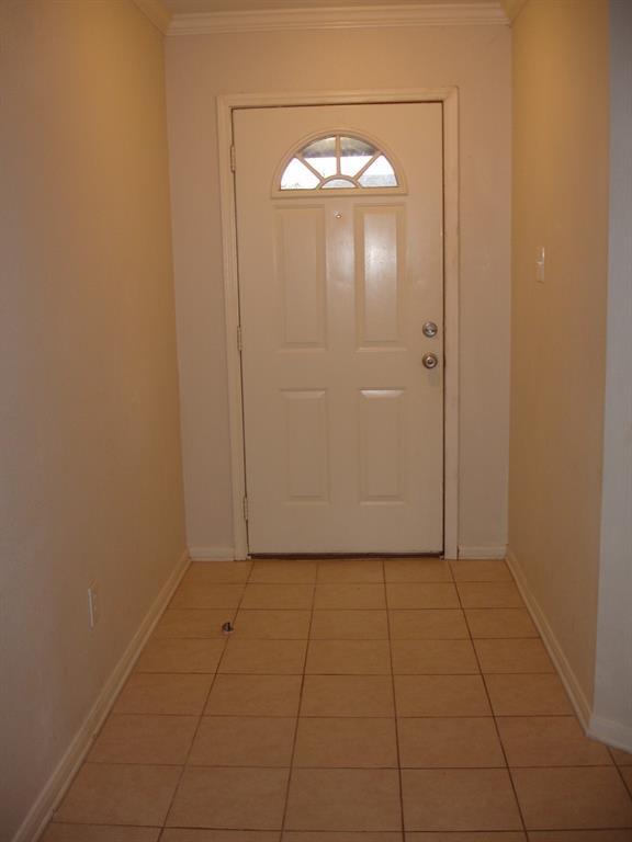 Building Photo - 9482 Carmalee St