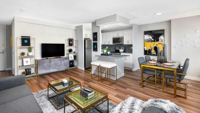 Building Photo - 1154 S Michigan Ave