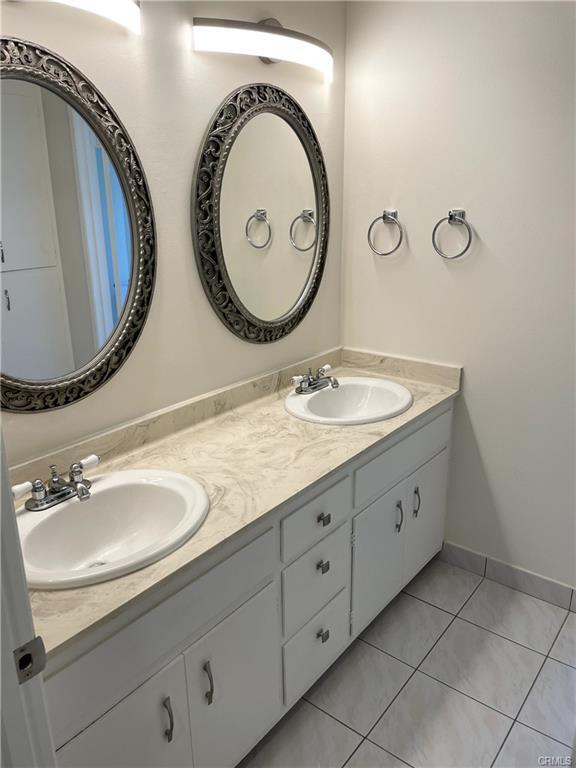 Foto del edificio - 12646 Jolette Ave