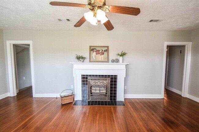 Foto del edificio - 106 Overby St