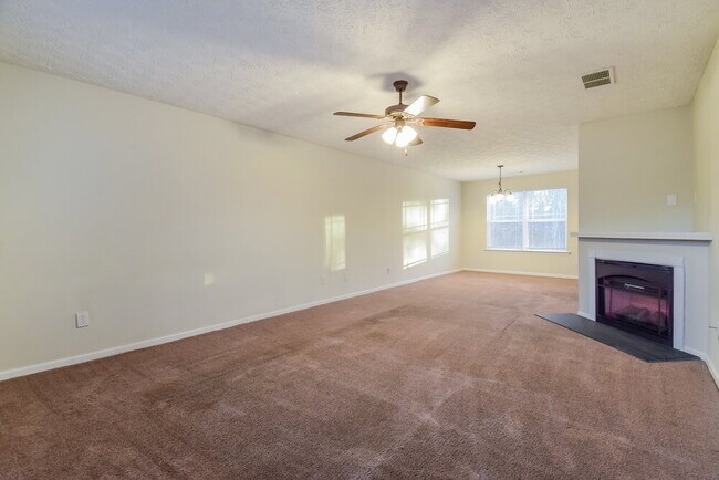 Foto del edificio - 100 Wexford Way