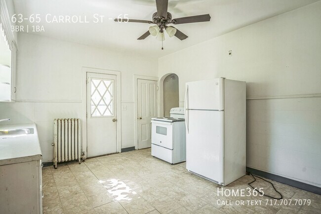 Building Photo - Precious Remodeled 3 bed 1 bath Unit at Pi...