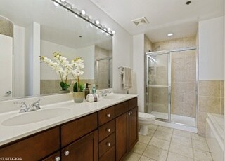 Foto del edificio - 758 N Larrabee St