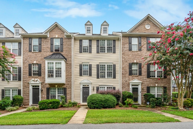 Building Photo - 8177 Millwright Ln