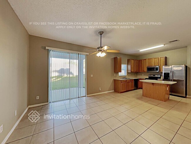 Foto del edificio - 1554 Knoll Ridge Dr