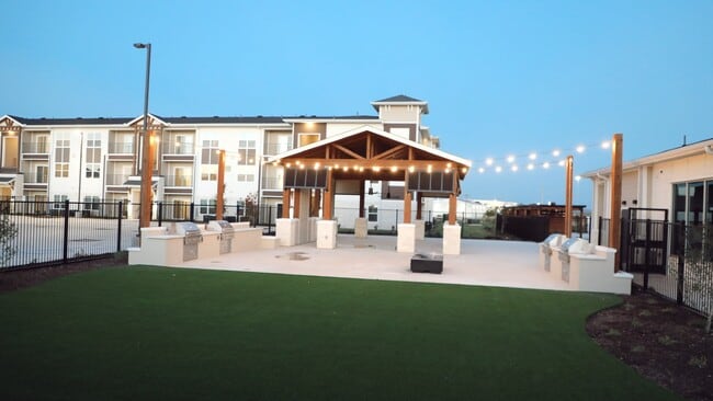 The pavilion and event lawn. - The Entrada at San Marcos