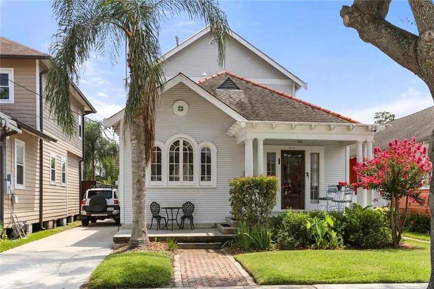 Primary Photo - 814 Hidalgo Street