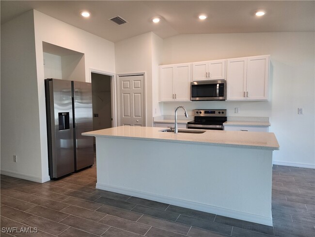 Foto del edificio - 147 SW 31st Terrace