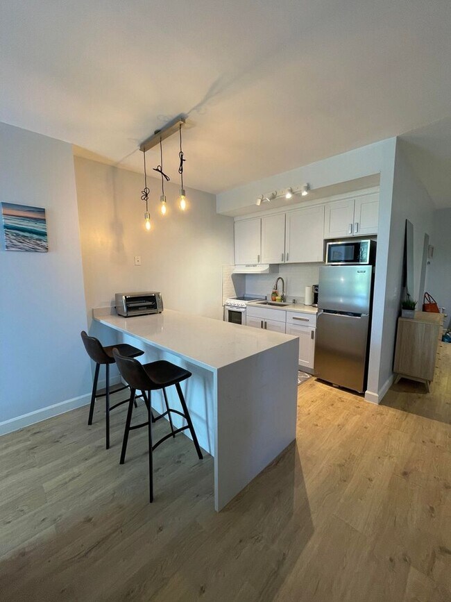 Foto del edificio - Charming Studio Condo in Norwalk