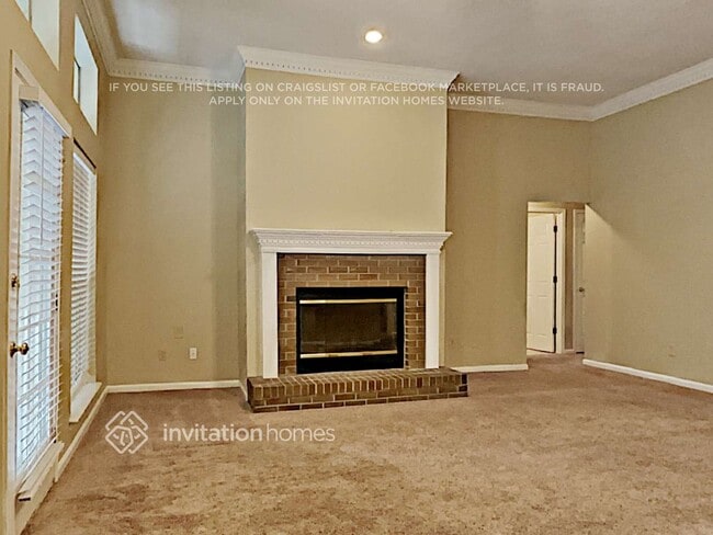 Building Photo - 11826 Clearwater Oaks Dr W