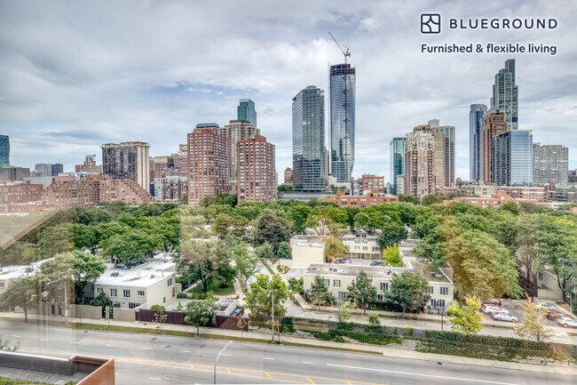 Foto del edificio - 1000 S Clark St