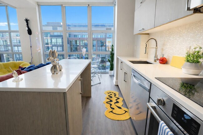 Foto del edificio - 2000 14th St NW