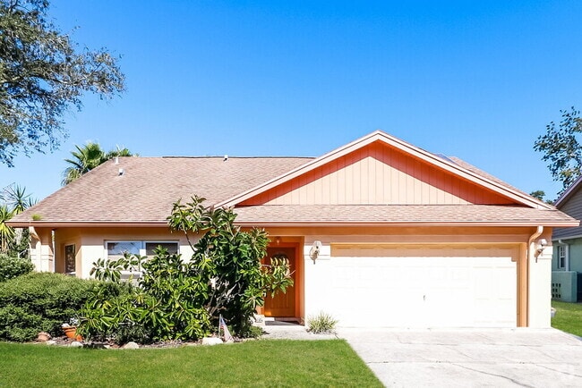Building Photo - 2795 Wesleyan Dr