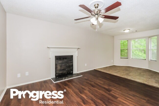 Building Photo - 1505 Chelsea Downs Dr NE