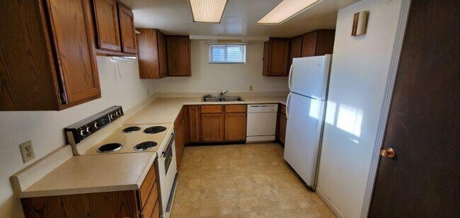 Building Photo - 2 bedroom in Billings MT 59102