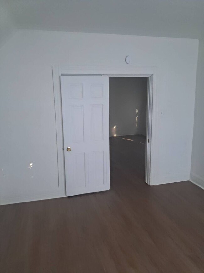 Foto del edificio - 1126S32ndJ