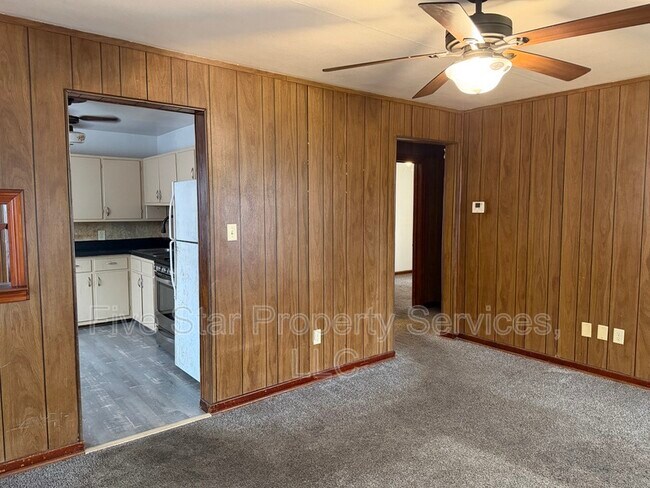 Foto del edificio - 108 N 24th St