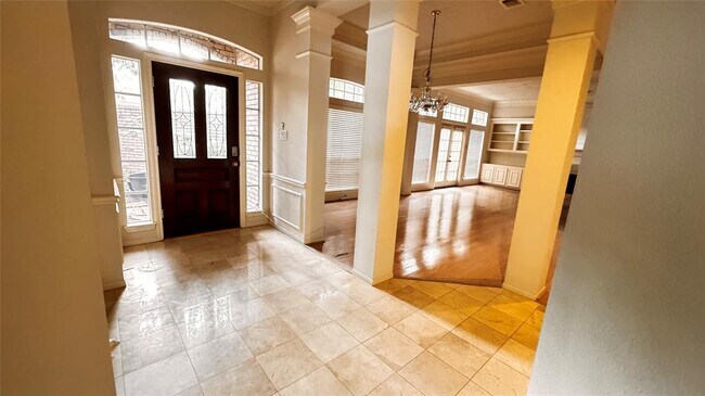 Foto del edificio - 4067 Heathersage Dr