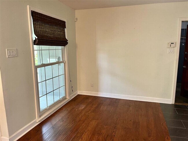 Building Photo - 8303 Burrell Dr