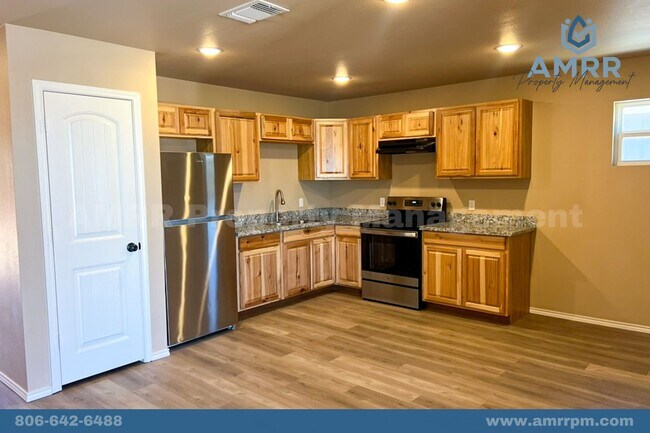 Foto del edificio - 3 Bedroom In Lubbock ISD! New Move In Spec...