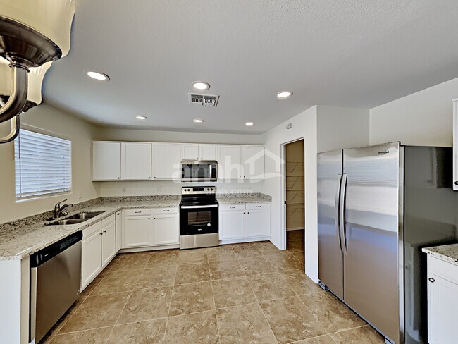 Foto del edificio - 13277 W Gelding Cir