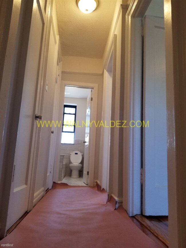 Foto del edificio - 3 br, 1 bath  - 2065 Haviland Ave