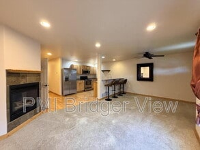 Building Photo - 3147 Cattail St