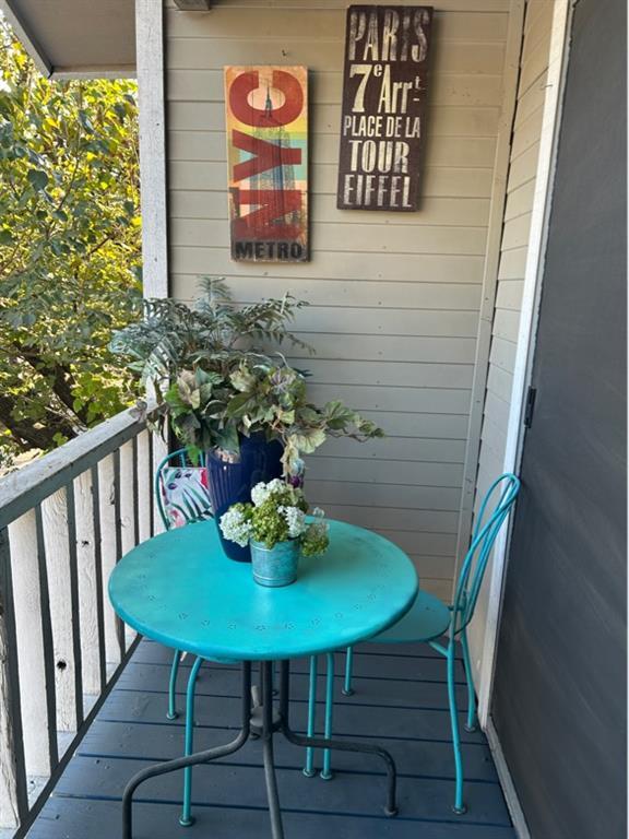 Building Photo - 5205 Evans Ave