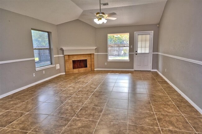 Building Photo - 6407 Harcourt Bridge Dr