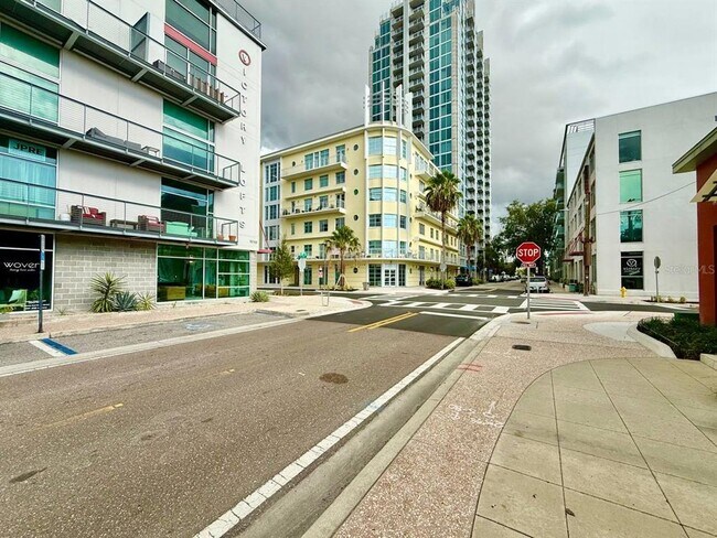 Foto del edificio - 101 N 12th St