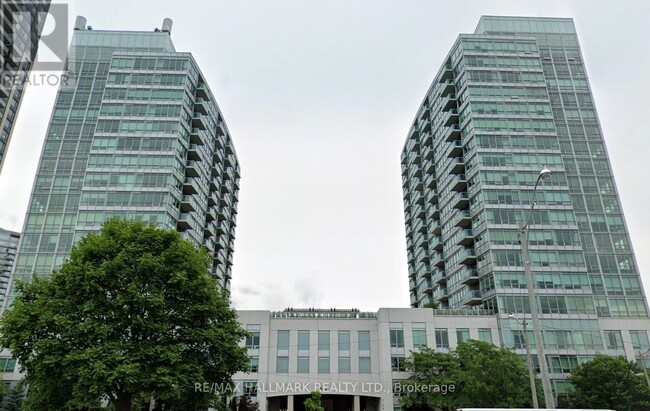 Photo du bâtiment - 1910-1910 Lake Shore Blvd W