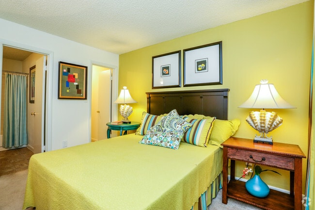 Bedroom - 33 East Atlantic Beach