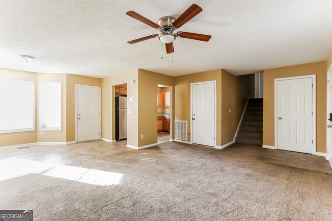 Building Photo - 419 Ivy Crest Dr