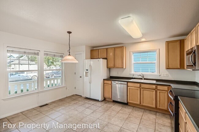Building Photo - 3 br, 2 bath House - 9264 E 108th Place