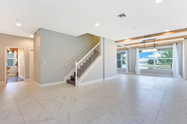 Building Photo - 1132 NW Demedici Rd