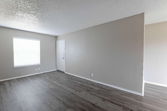 Photo - 531 Bedford Rd Apartment