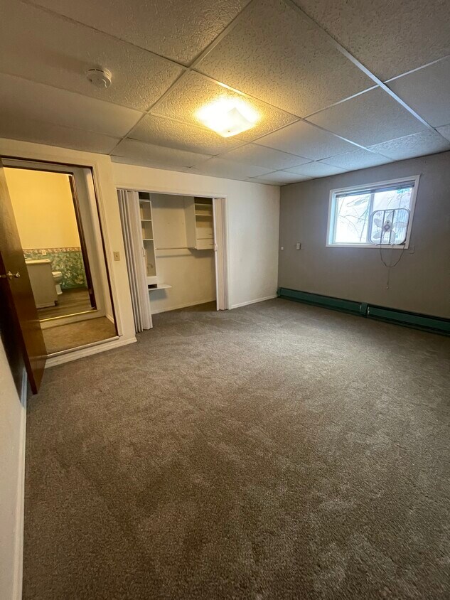 12107 Horseshoe Dr Unit 1, Eagle River, AK 99577 Apartments in Eagle