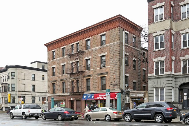 Building Photo - 741 St Nicholas Ave