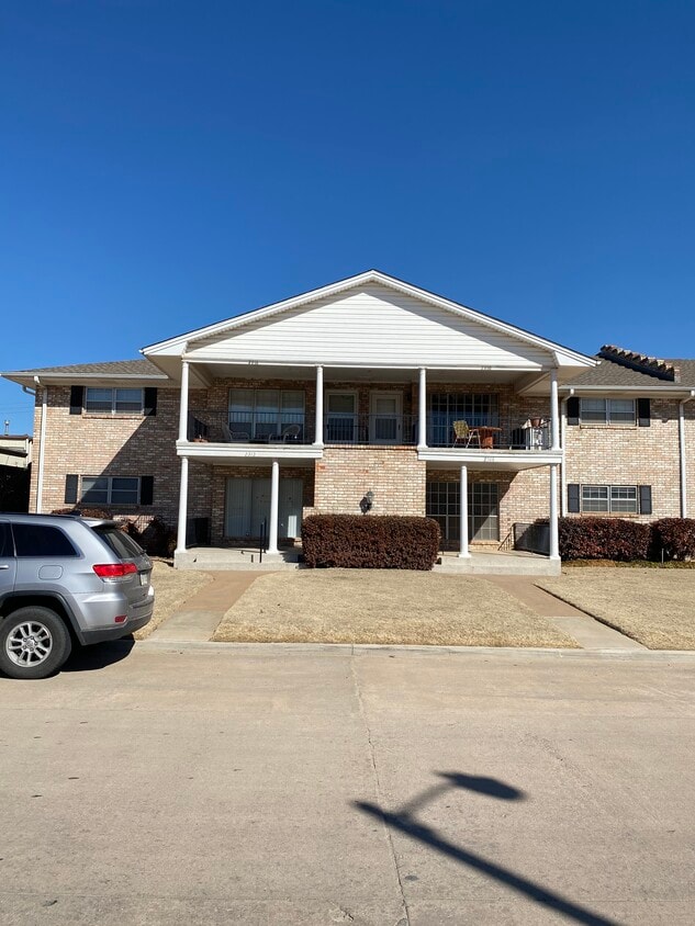 2314 Indian Dr Unit 2314 indian dr, Enid, OK 73703 Condo for Rent in