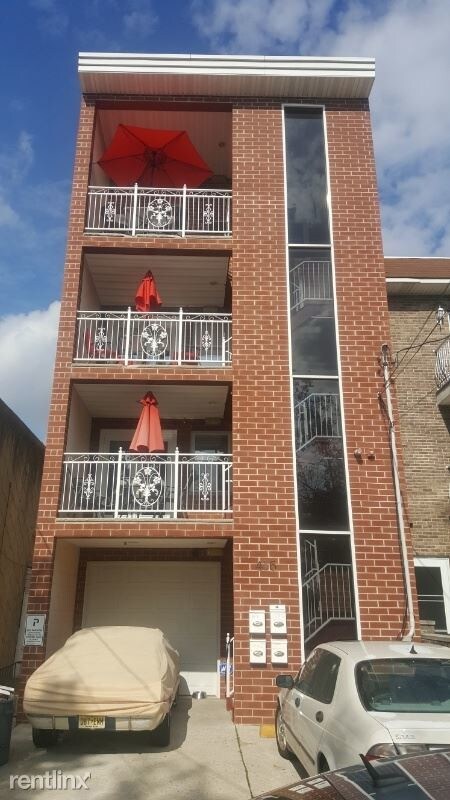 Primary Photo - 416 2nd St