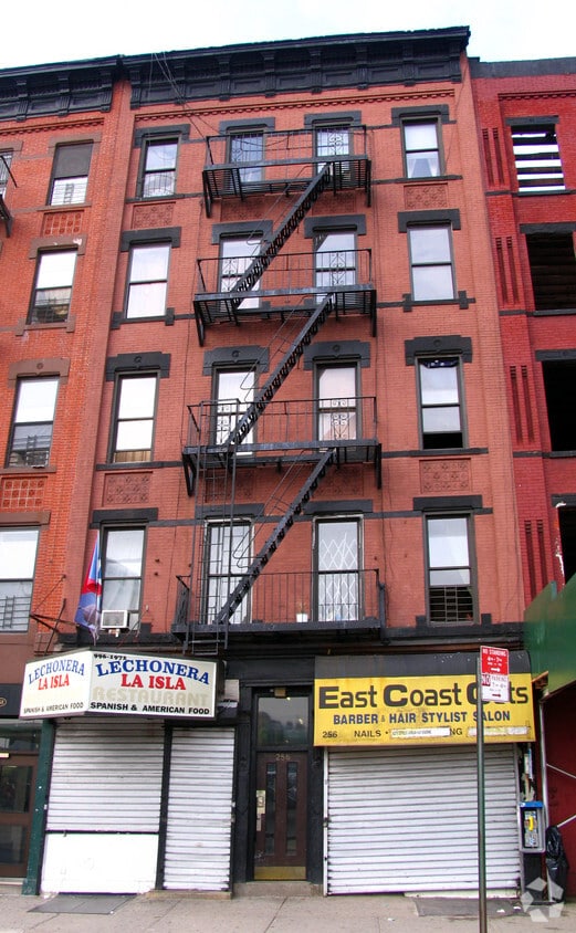 Primary Photo - 256 E 125th St
